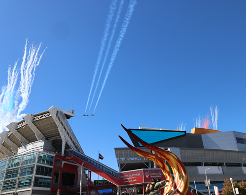 NASA flyover at Browns game - Three Freedom 250 F-5 jets