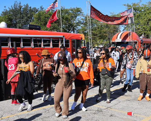 Cleveland Browns Tailgate in the Muni Lot