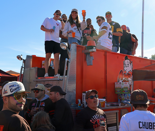 Cleveland Browns Tailgate in the Muni Lot