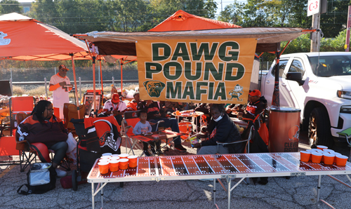 Cleveland Browns Tailgate in the Muni Lot