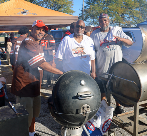 Cleveland Browns Tailgate in the Muni Lot
